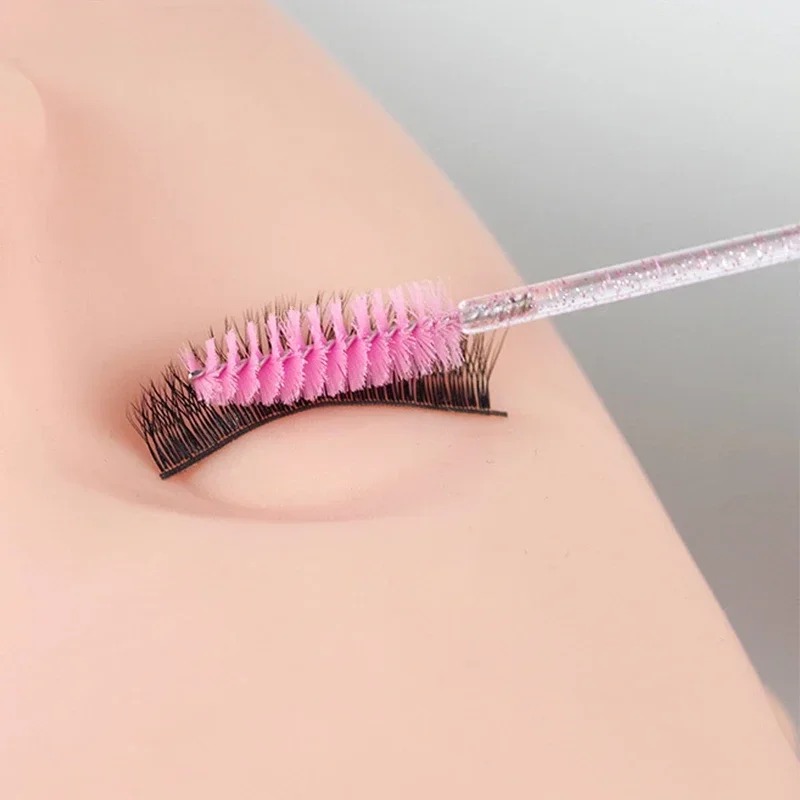 100 pz Spazzole Per Ciglia Usa - Eyelash Extension Wholesale recensione e prezzo